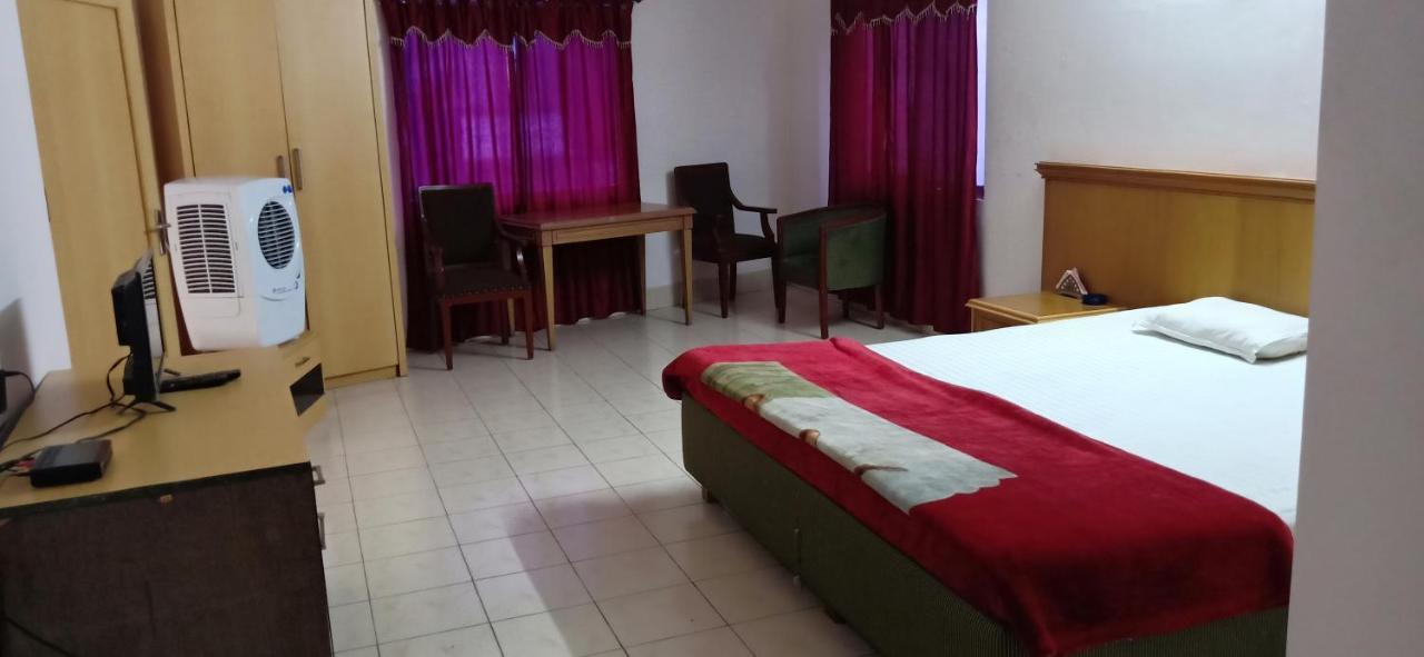 The Regency Hotel Dibrugarh Ngoại thất bức ảnh